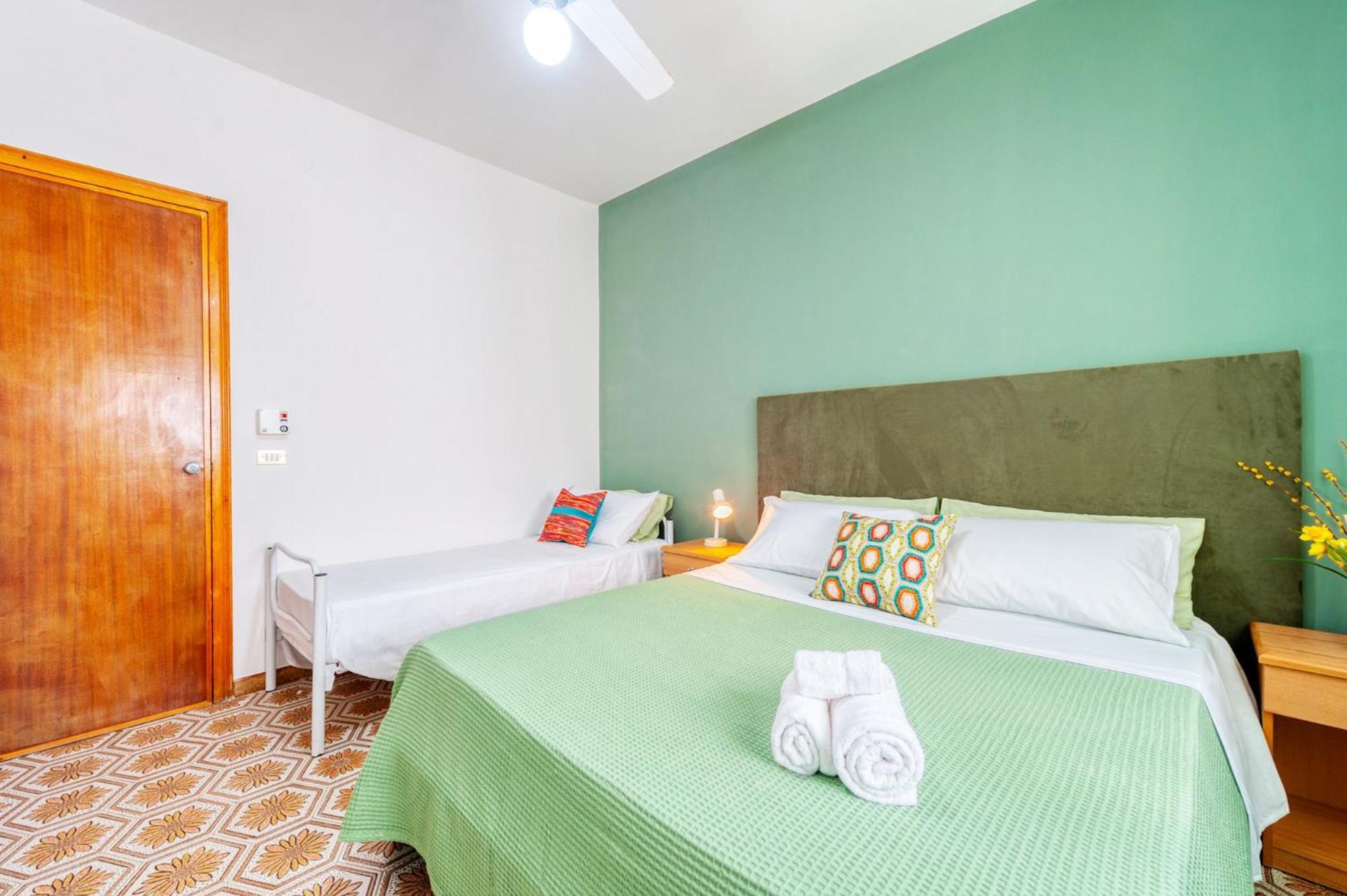 Luxury Suites & Apartment Con Accesso Alla Spiaggia E Parcheggio Privato - Vista Mare Lido Conchiglia Phòng bức ảnh